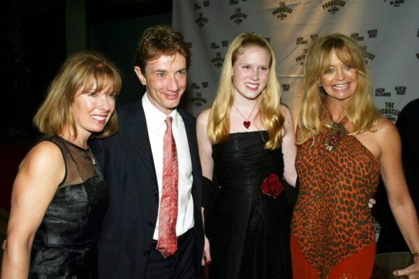 Actor Martin Short, his wife Nancy (L), and daughter Katherine pose with actress Goldie Hawn (L) at the after-party for