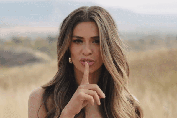 Taylor Frankie Paul in the Season 4 teaser.