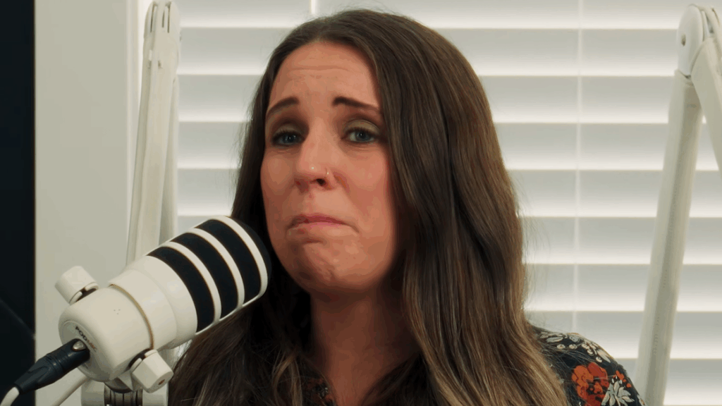 Jill Duggar in tears.