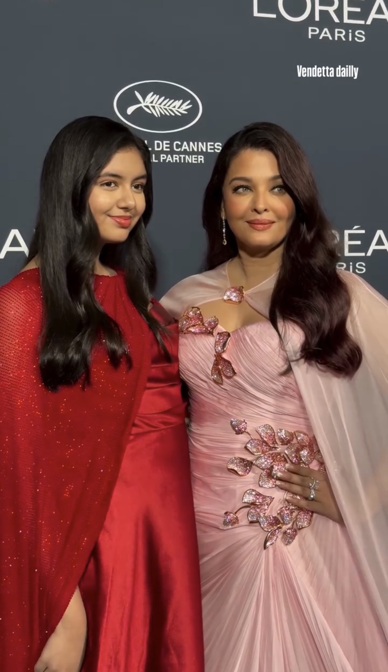 Aishwarya Rai Bachchan Posed With Her Daughter Aaradhya In A Pink Sophie Couture Gown At The LOreal Paris Lights On Womens Worth Gala At Cannes 2026 1