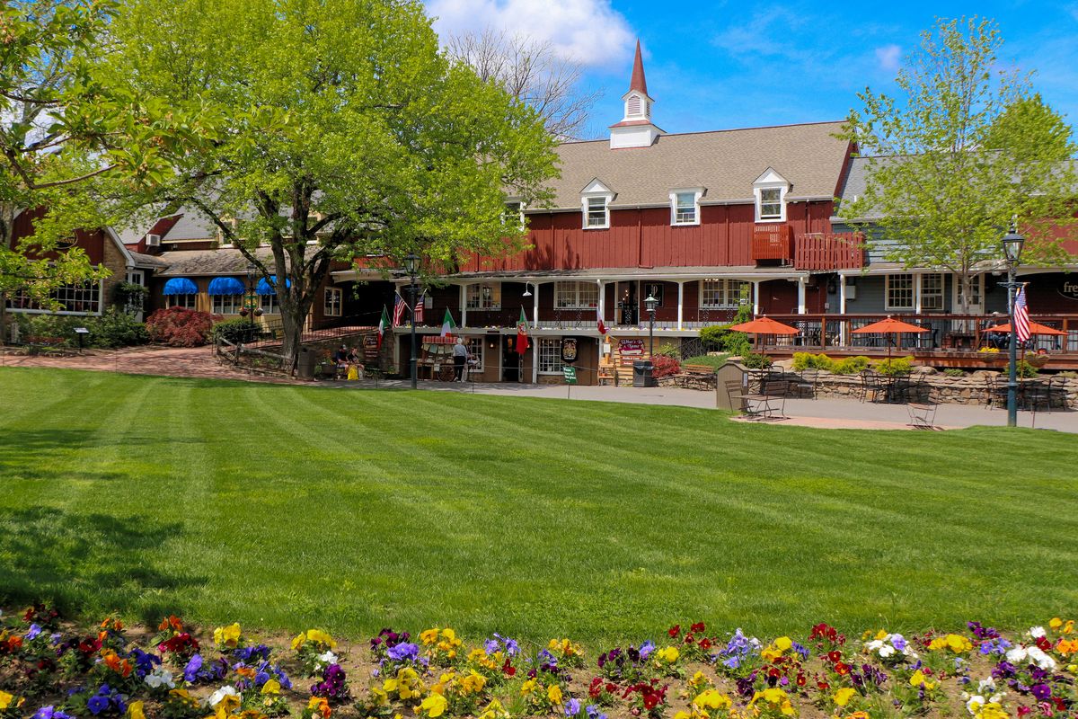 The shops in Peddler